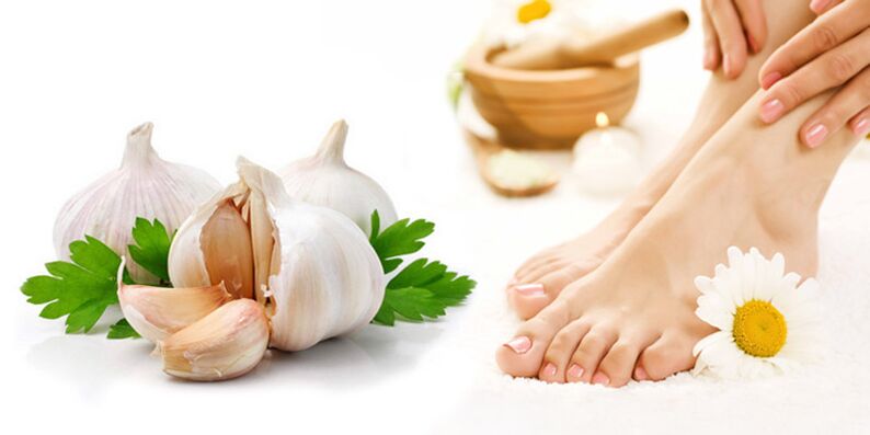 Garlic treatment for nail fungi